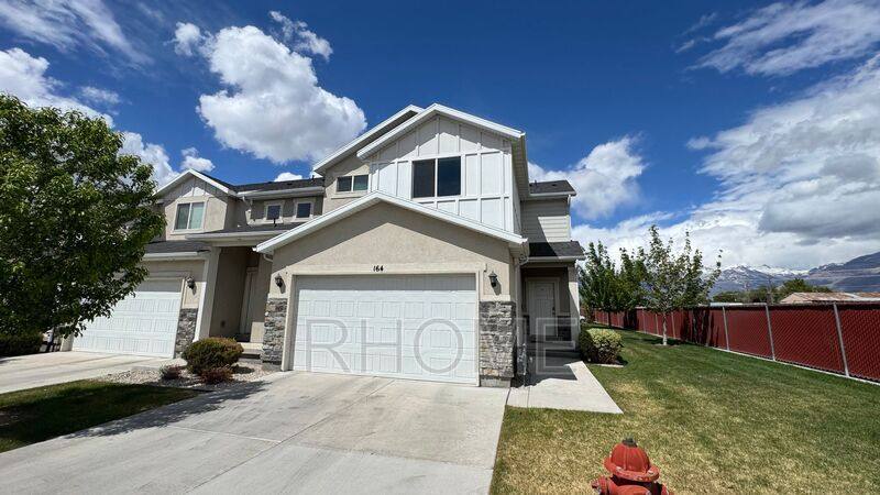 Townhouse for rent at 164 N 450 W, Alpine, UT 84004