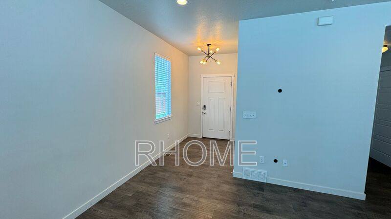 Townhouse for rent at 164 N 450 W, Alpine, UT 84004