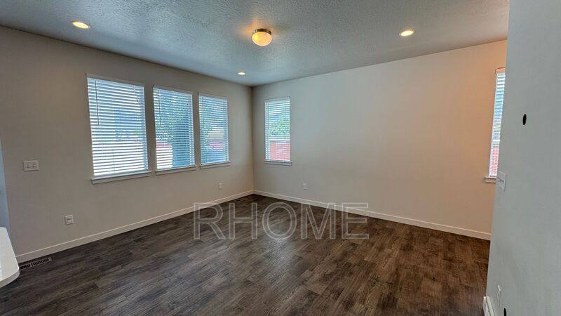 Townhouse for rent at 164 N 450 W, Alpine, UT 84004