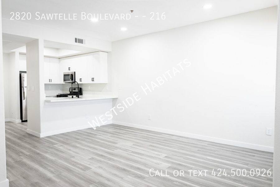 Apartment for rent at 2820 Sawtelle Blvd #216, Los Angeles, CA 90064