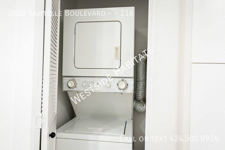 Apartment for rent at 2820 Sawtelle Blvd #216, Los Angeles, CA 90064