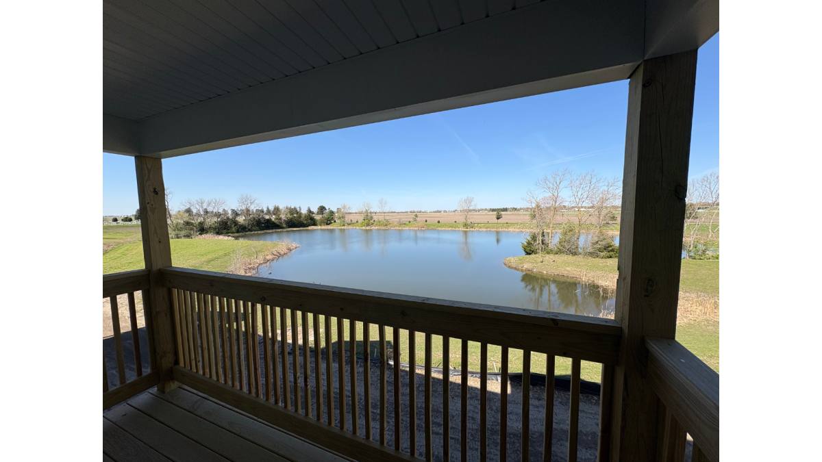 Apartment for rent at 913 Green Mill Rd, Arcola, IL 61910