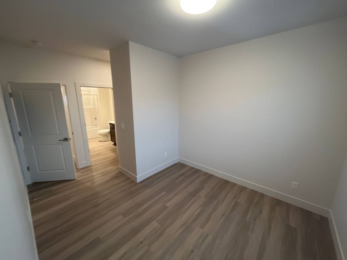 Apartment for rent at 913 Green Mill Rd, Arcola, IL 61910