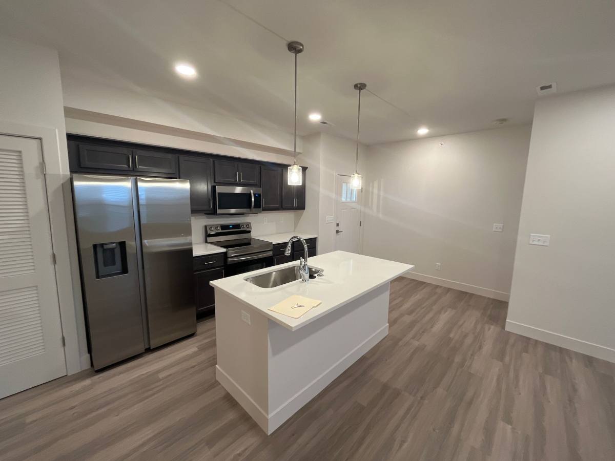 Apartment for rent at 913 Green Mill Rd, Arcola, IL 61910