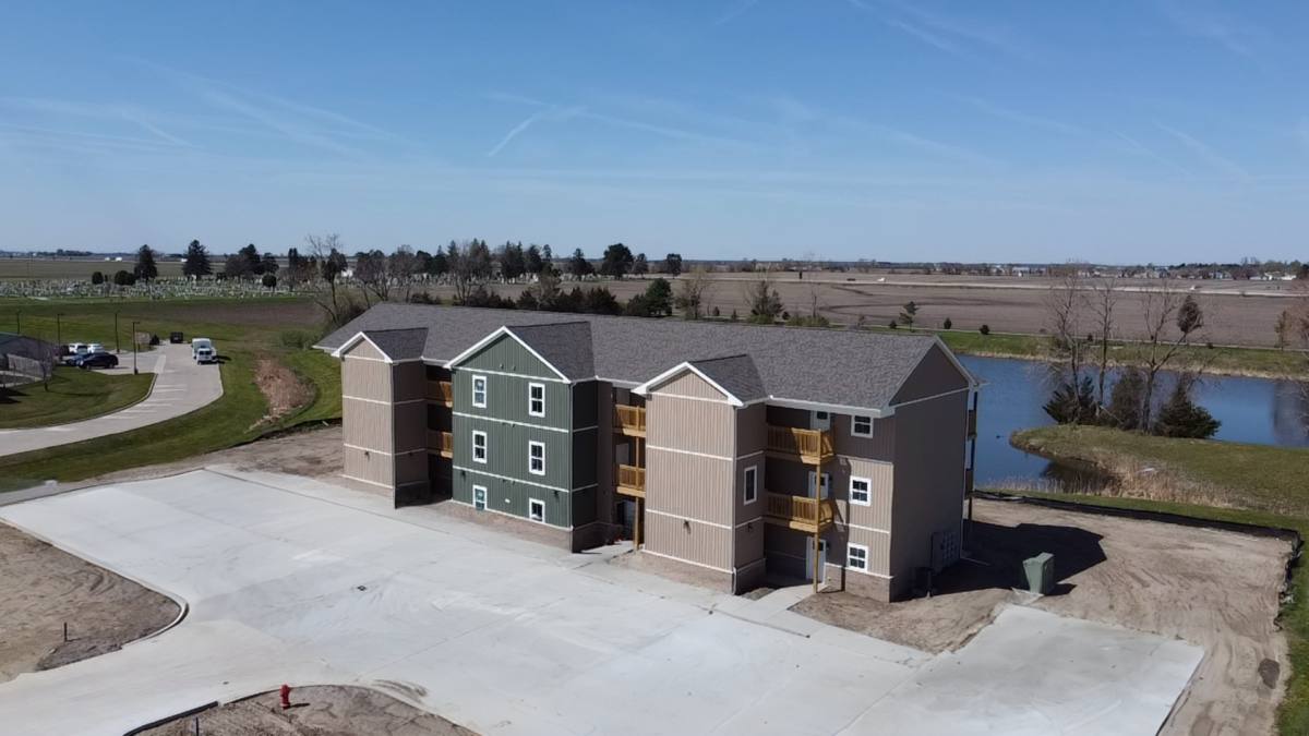 Apartment for rent at 913 Green Mill Rd, Arcola, IL 61910