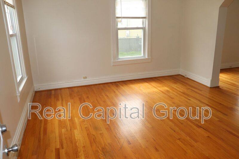 Apartment for rent at 171 Lancaster St, Cohoes, NY 12047