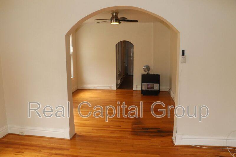 Apartment for rent at 171 Lancaster St, Cohoes, NY 12047
