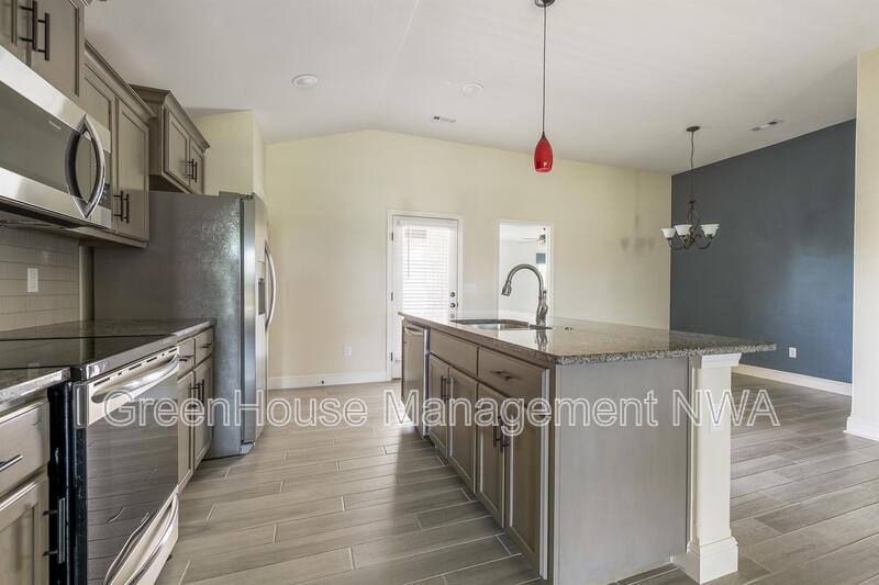House for rent at 6111 NW McClellen St, Bentonville, AR 72713