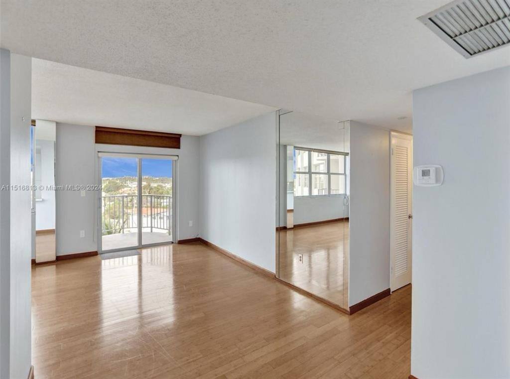 Condo for rent at 11930 N Bayshore Dr, Miami, FL 33181