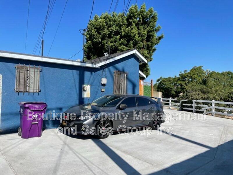 House for rent at 792 Termino Ave #B, Long Beach, CA 90804