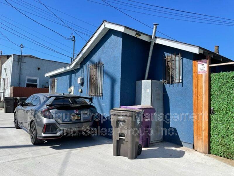 House for rent at 792 Termino Ave #B, Long Beach, CA 90804