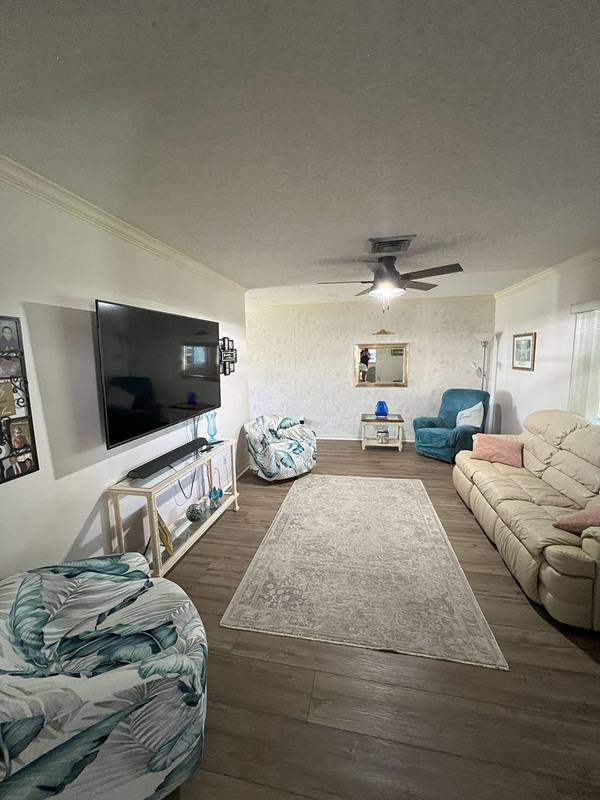 Apartment for rent at 8715 Alabama Place, Hobe Sound, FL 33455