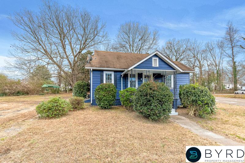 House for rent at 2958 Winston Churchill Dr, Hopewell, VA 23860
