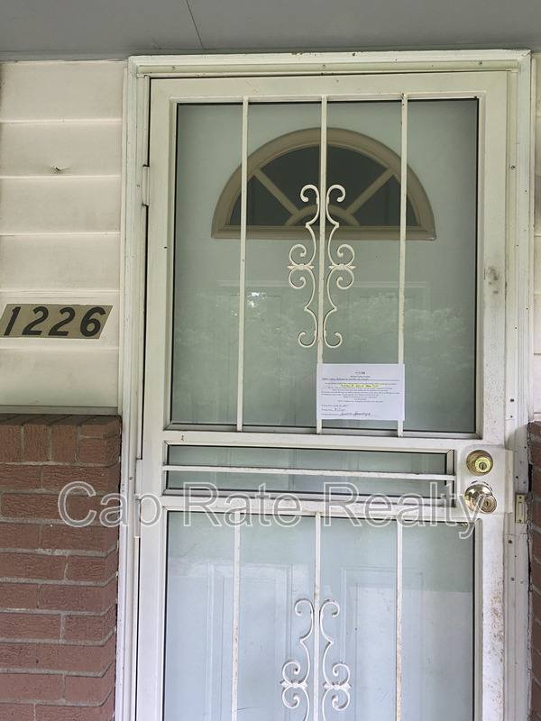House for rent at 1226 Parkview Dr, Columbus, OH 43229