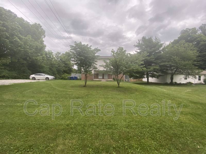 House for rent at 1226 Parkview Dr, Columbus, OH 43229