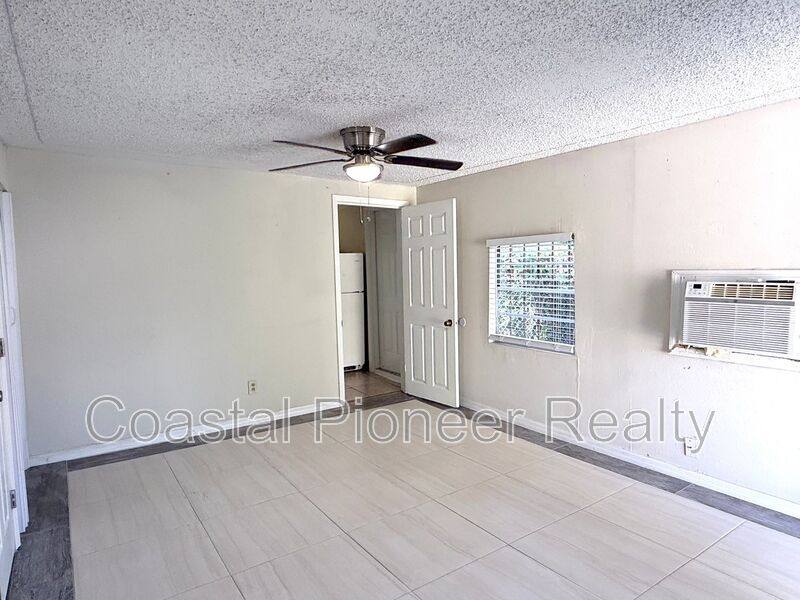 Apartment for rent at 2106 N Himes Ave #4, Tampa, FL 33607