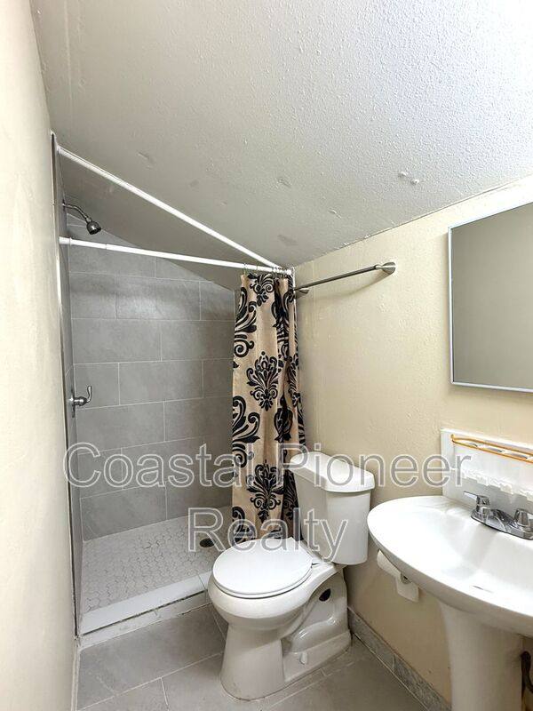 Apartment for rent at 2106 N Himes Ave #4, Tampa, FL 33607
