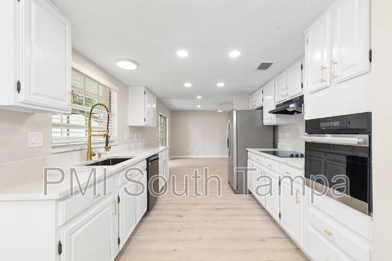 House for rent at 3110 W Villa Rosa St, Tampa, FL 33611