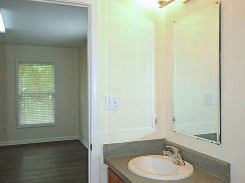 House for rent at 41 E Castle Dr, Greenville, SC 29605