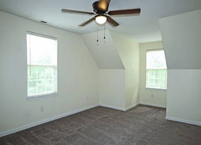House for rent at 41 E Castle Dr, Greenville, SC 29605