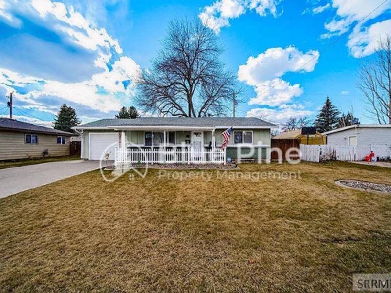 House for rent at 407 Valley Dr, Idaho Falls, ID 83401