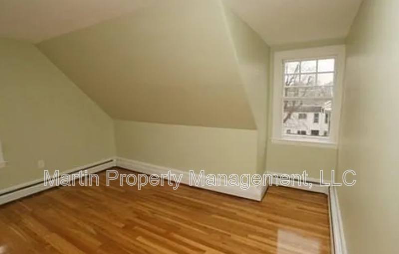 Apartment for rent at 278 Lafayette St #5, Salem, MA 01970