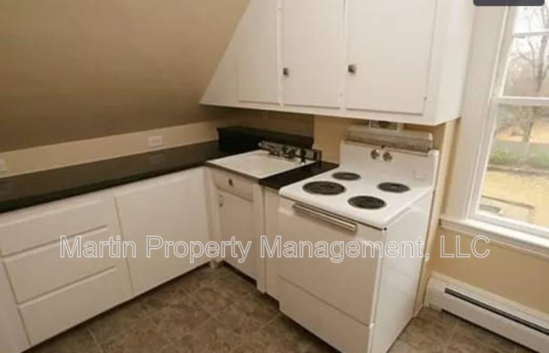 Apartment for rent at 278 Lafayette St #5, Salem, MA 01970