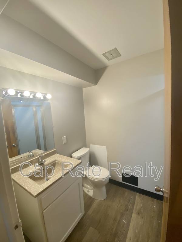 House for rent at 26 S Hampton Rd #C, Columbus, OH 43213