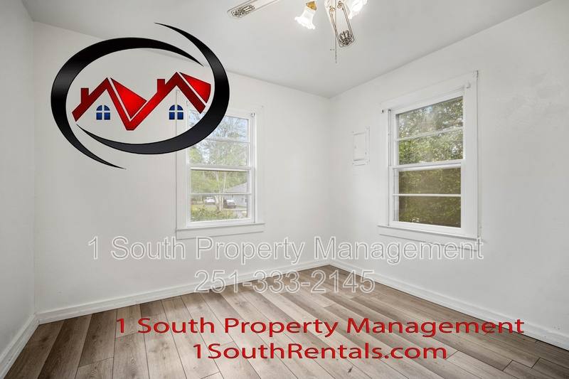 House for rent at 7055 Langdon Dr, Mobile, AL 36618