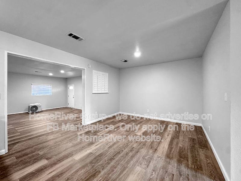 House for rent at 2804 19th St NW, Albuquerque, NM 87104