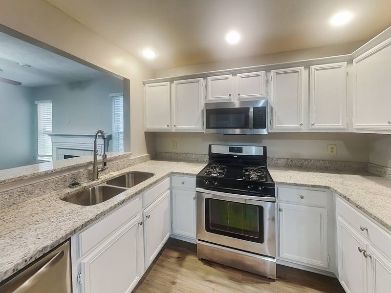 House for rent at 436 Allgood Circle, Stone Mountain, GA 30083