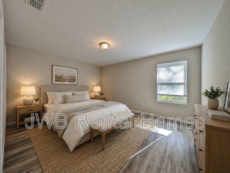 House for rent at 1209 Ellis Rd S, Jacksonville, FL 32205