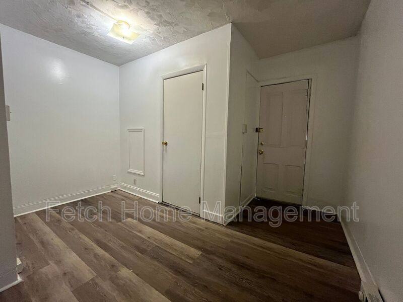 Apartment for rent at 641 S Queen St #4, Lancaster, PA 17603