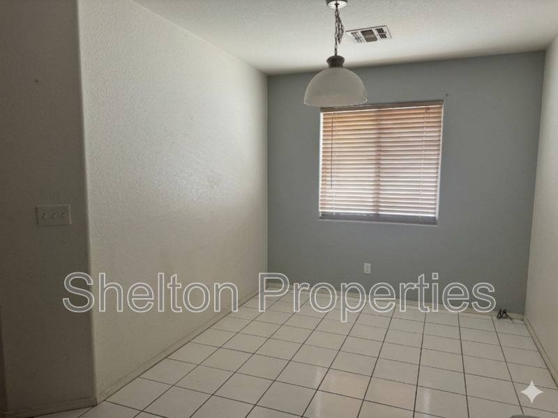 House for rent at 7391 W Solano Dr, Glendale, AZ 85303
