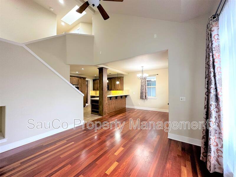 House for rent at 727 NE 65th Court, Hillsboro, OR 97124