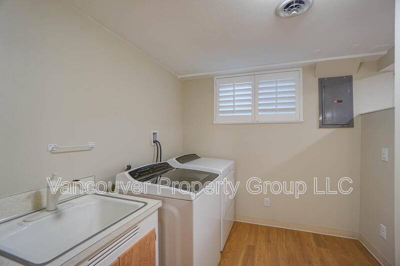 Apartment for rent at 2218 E 18th St #B, Vancouver, WA 98661