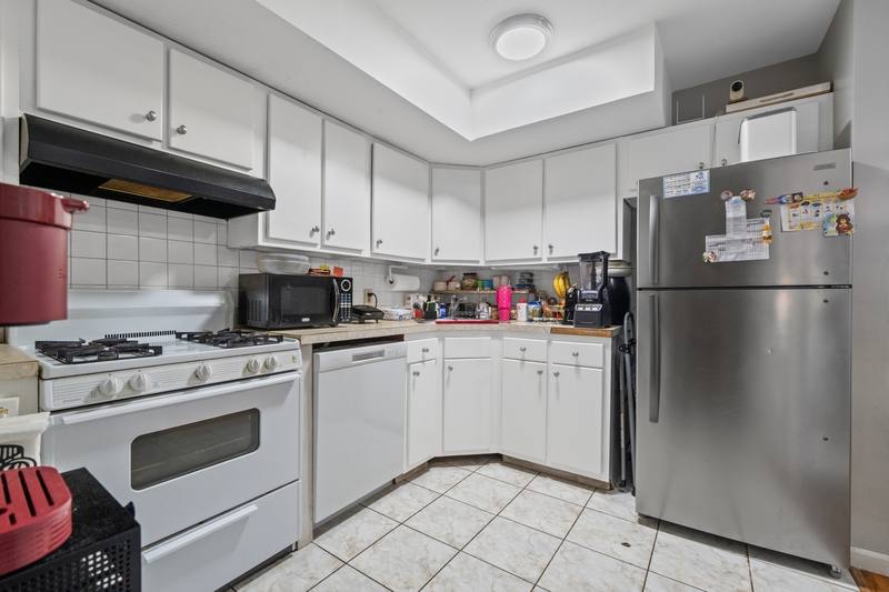 Apartment for rent at 587 70th St #2, West New York, NJ 07093