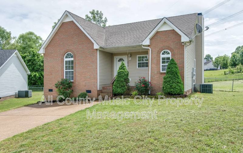 House for rent at 2015 Holloway Court, Goodlettsville, TN 37072