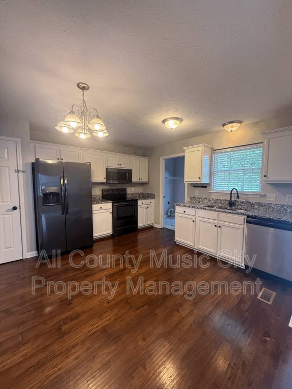 House for rent at 2015 Holloway Court, Goodlettsville, TN 37072