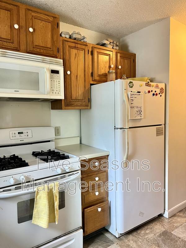 Apartment for rent at 115-7 N Winooski Ave #7, Burlington, VT 05401