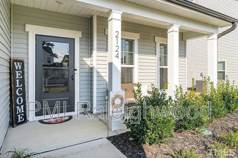 House for rent at 2124 Fox Chapel Place, Fuquay Varina, NC 27526