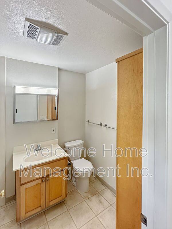 House for rent at 1436 Henry St #A, Berkeley, CA 94709