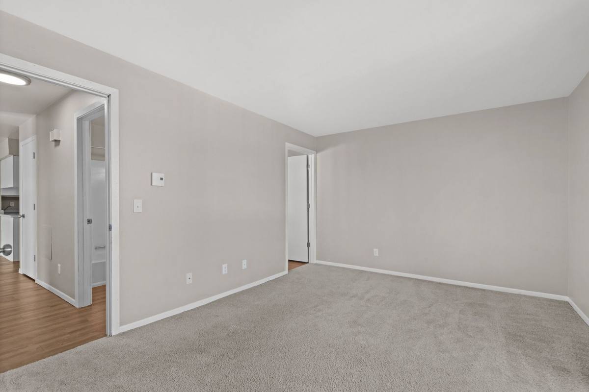 Apartment for rent at 14 Fountain Circle, Fond Du Lac, WI 54935
