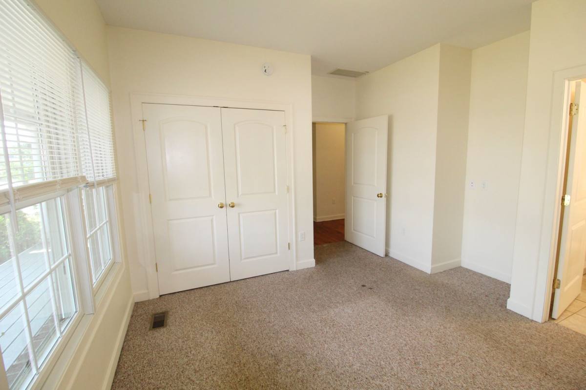 Apartment for rent at 301 W Market St, Harrisonburg, VA 22801