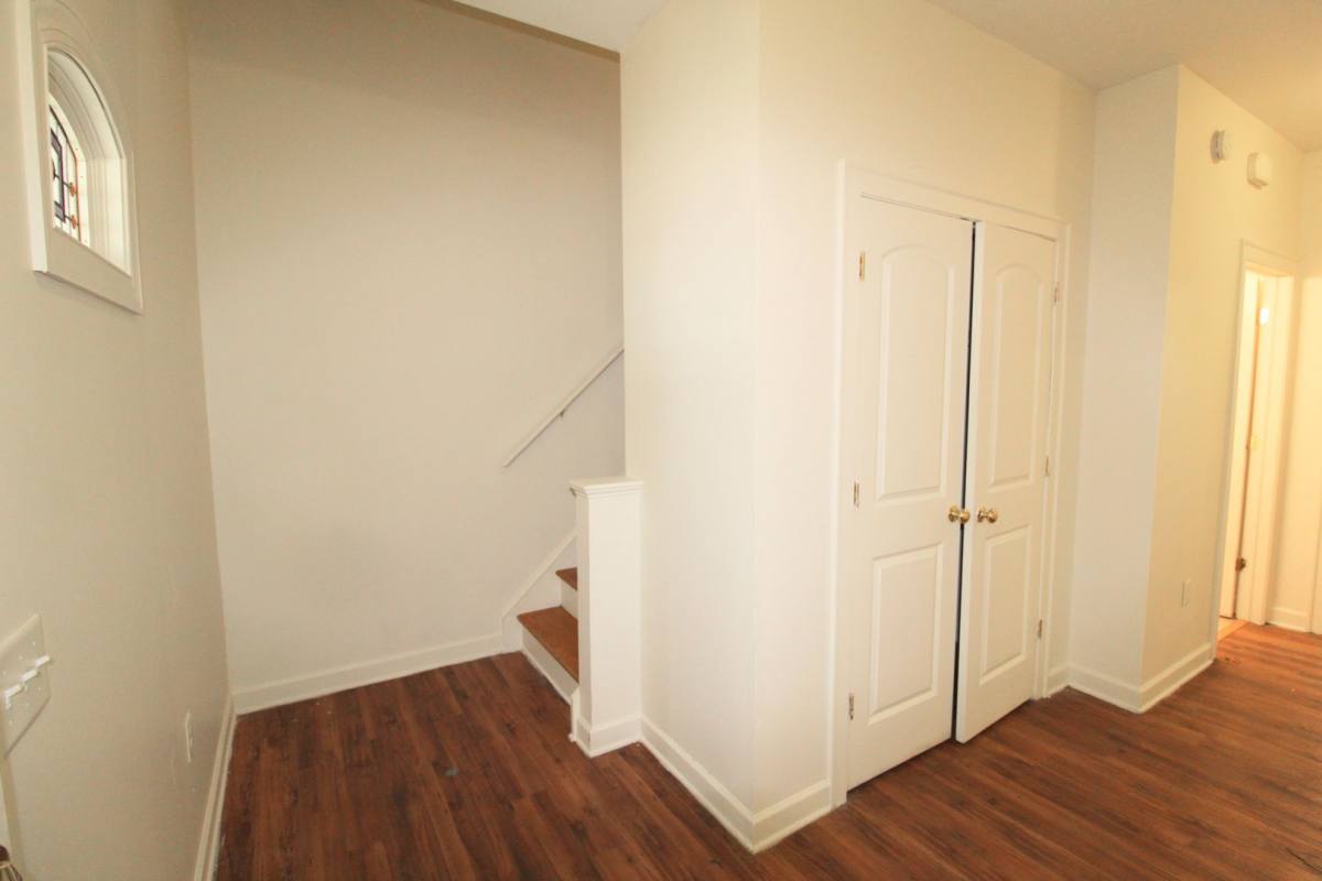 Apartment for rent at 301 W Market St, Harrisonburg, VA 22801