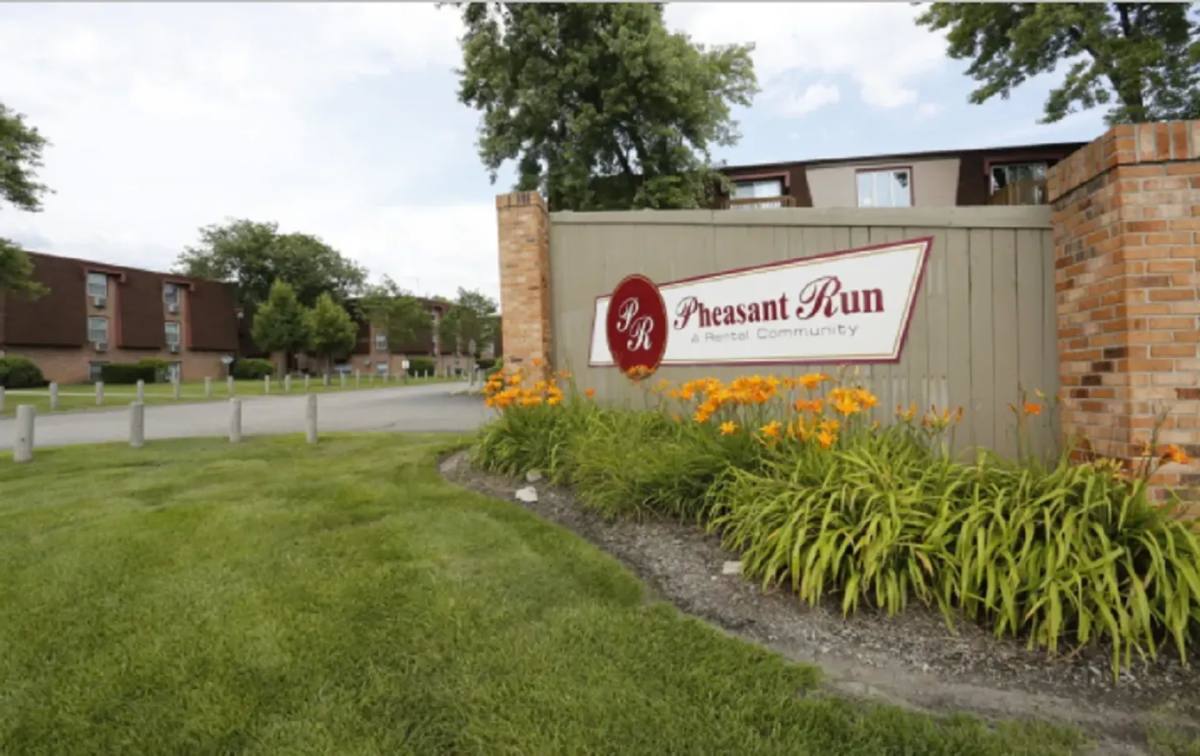 Apartment for rent at 1 E Bradford Rd, Joliet, IL 60433