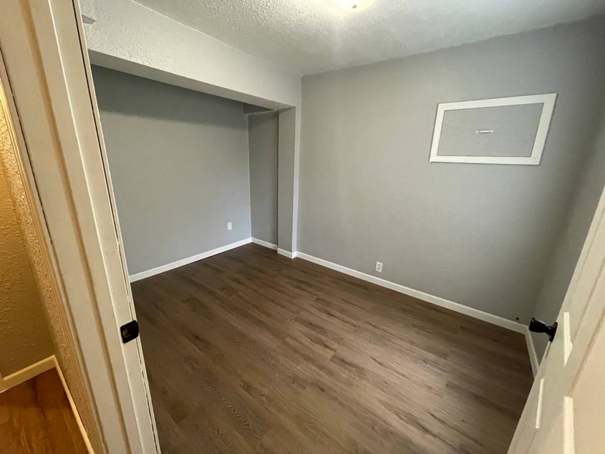 Apartment for rent at 714 716 Chicago Ave, Wausau, WI 54403