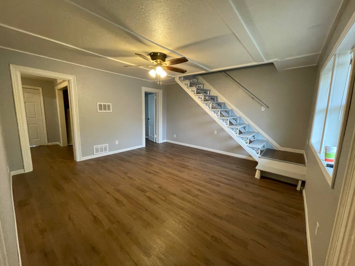 Apartment for rent at 714 716 Chicago Ave, Wausau, WI 54403