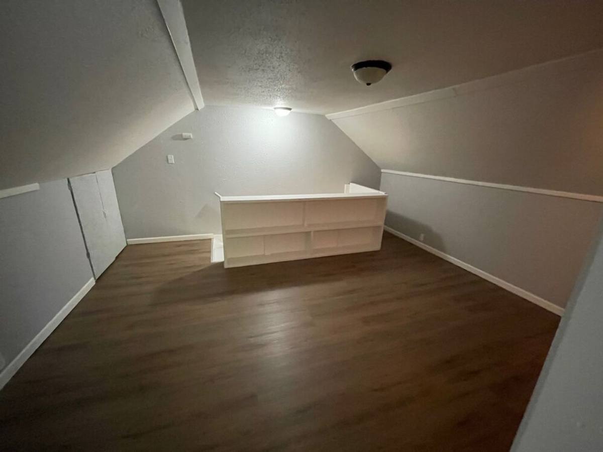 Apartment for rent at 714 716 Chicago Ave, Wausau, WI 54403