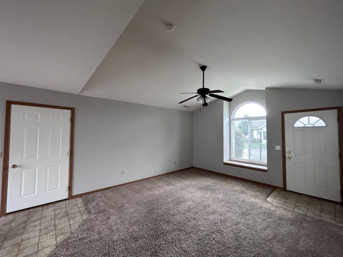 Apartment for rent at 1419 Bell Brook Blvd, Decatur, IN 46733